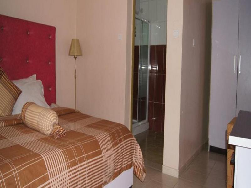 Royalview Hotel And Suites Lagos Exteriör bild